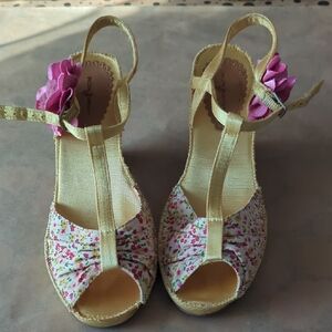 Jaclyn Smith Floral Espadrilles with Pink and Yellow